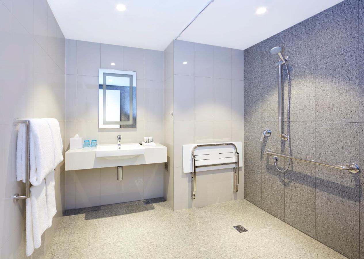 Holiday Inn Express Brisbane Central By Ihg Zewnętrze zdjęcie