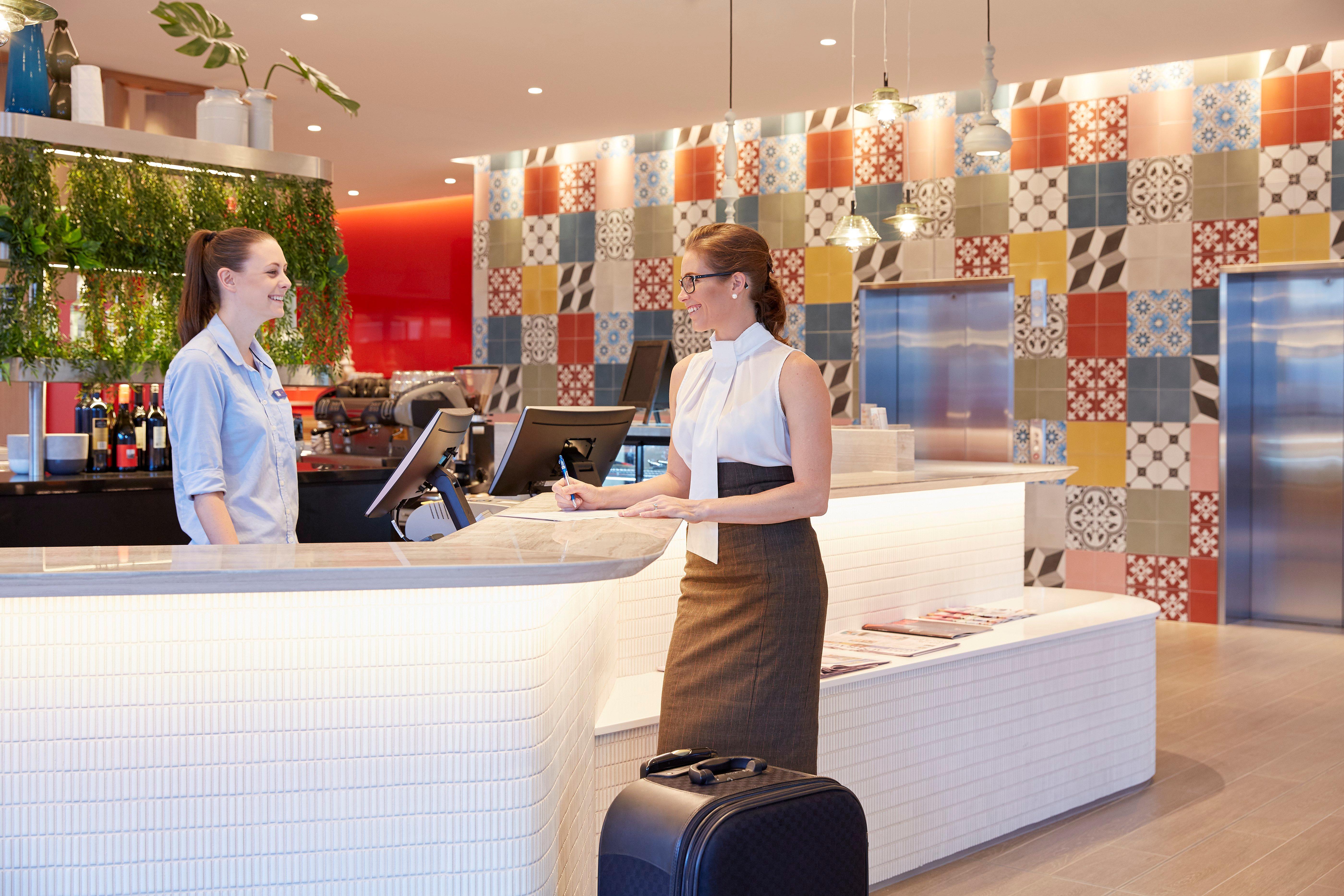 Holiday Inn Express Brisbane Central By Ihg Zewnętrze zdjęcie