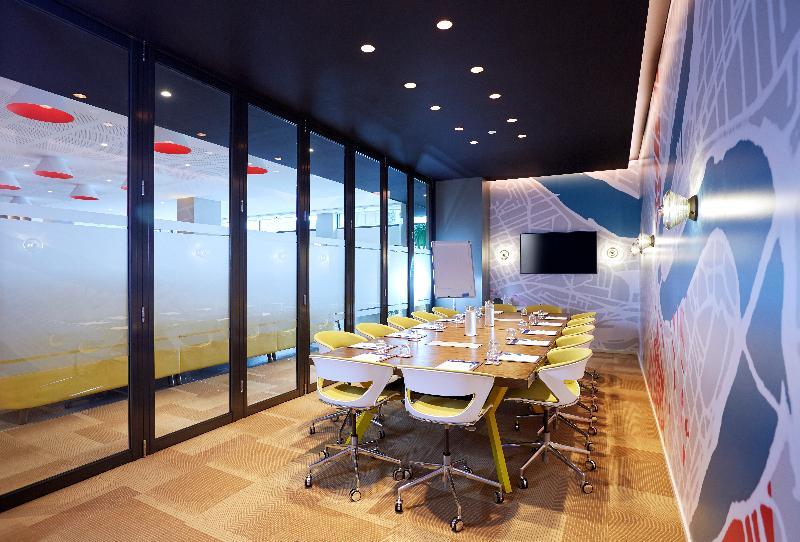 Holiday Inn Express Brisbane Central By Ihg Zewnętrze zdjęcie